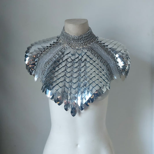 Inanna Silver & Clear Caplet